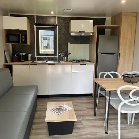 Сasa de vacaciones Camp'hotel Domaine Du Perche Bellemois *