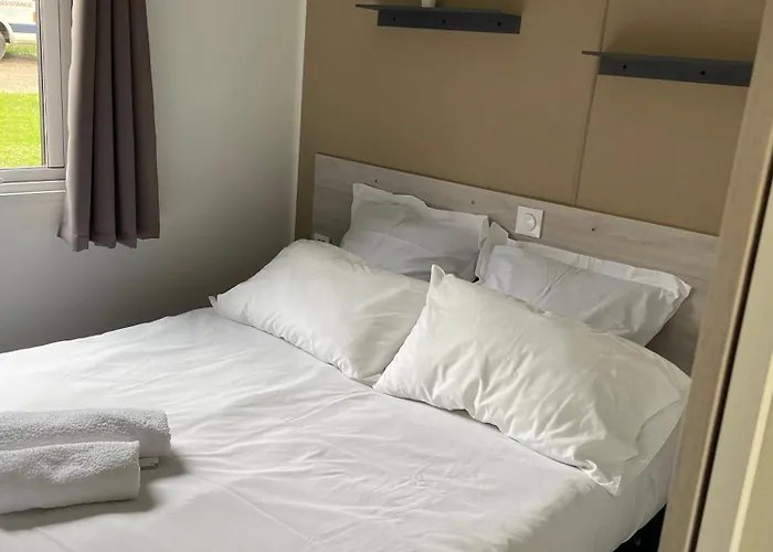 Camp'hotel Domaine Du Perche Bellemois Сasa de vacaciones